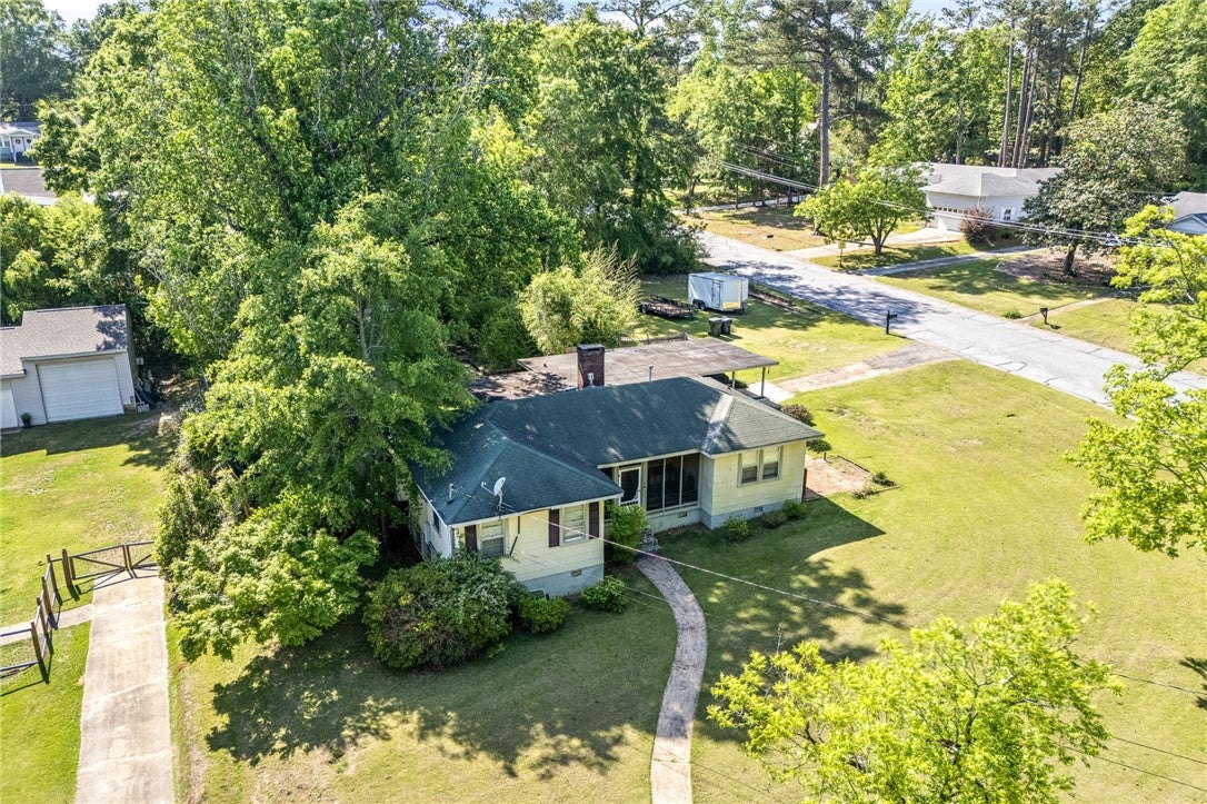 359 BOWDEN Drive