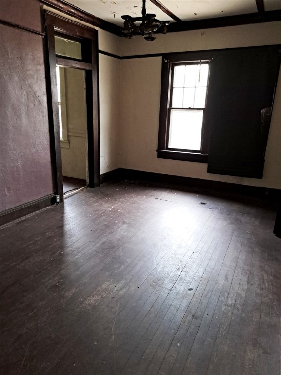 1411 BRUCE Street