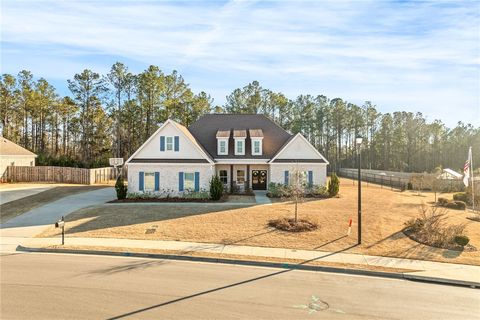 Photo of 1307 GARRETT Lane, Auburn, AL 36830 (MLS # 178945)