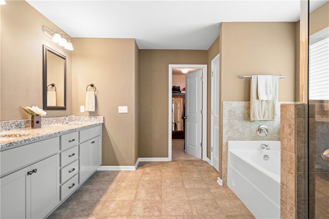 Auburn, Alabama 36832, United States, 4 Bedrooms Bedrooms, ,3 BathroomsBathrooms,Residential,Pending,143918