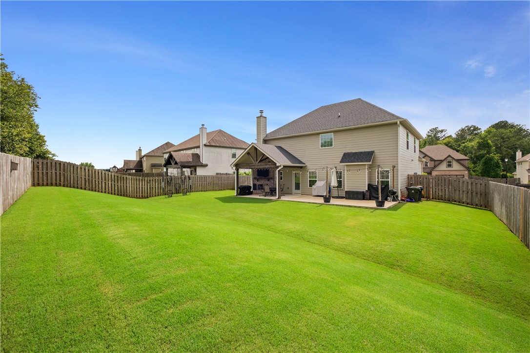 818 W RICHLAND Circle