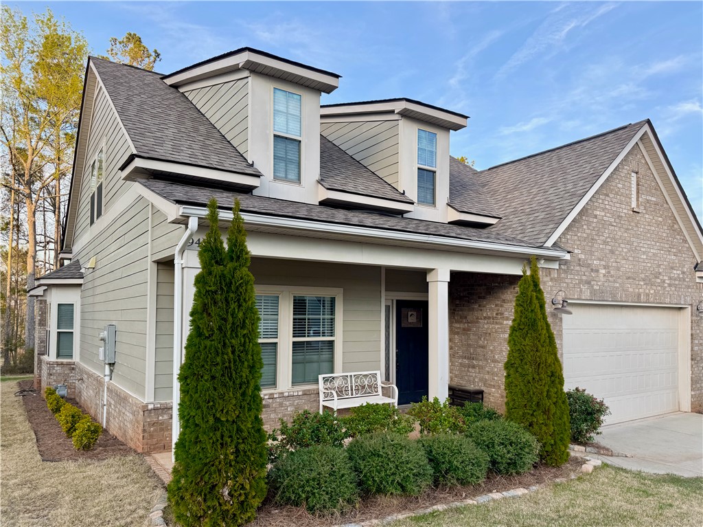942 FALCONER Drive