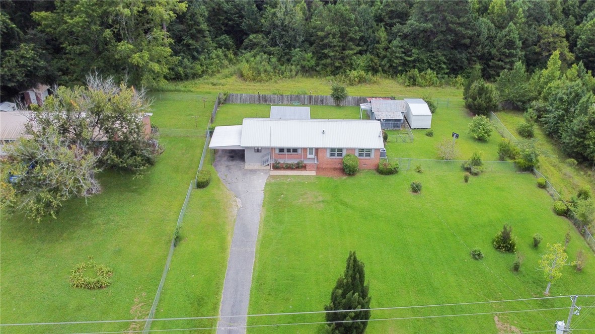3923 MARVYN Parkway