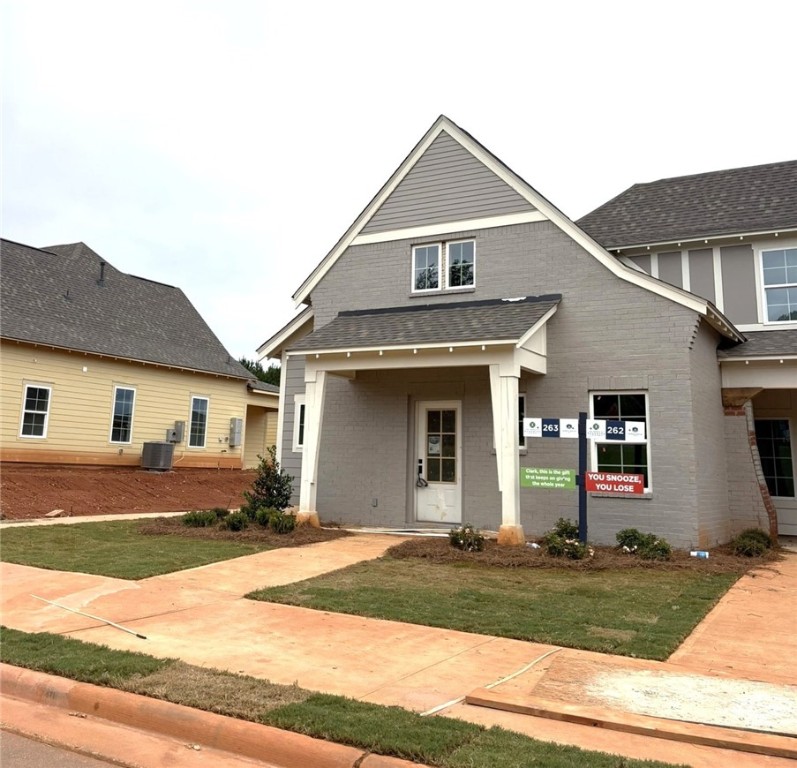 1763 WOODLAND PINES Lane