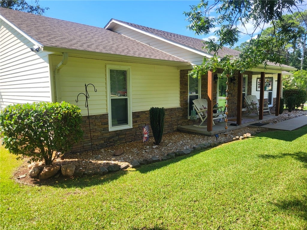 Photo of 3904 34TH Street SW, Lanett, AL 36863 (MLS # 181430)