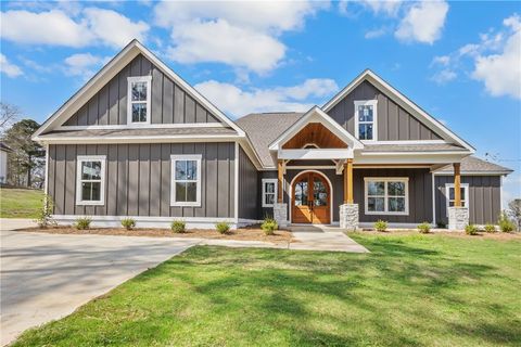 Photo of 1065 LEE ROAD 315, Smiths Station, AL 36877 (MLS # 179756)