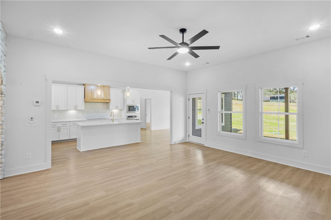 1065 LEE ROAD 315