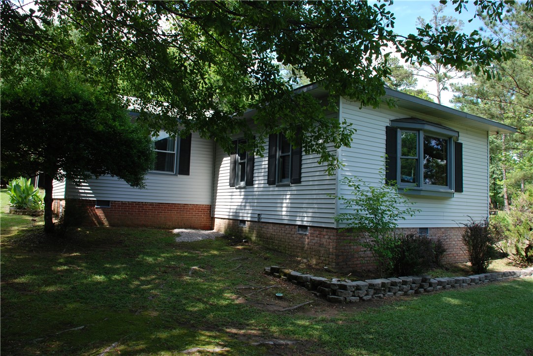 2300 S UNIROYAL Road