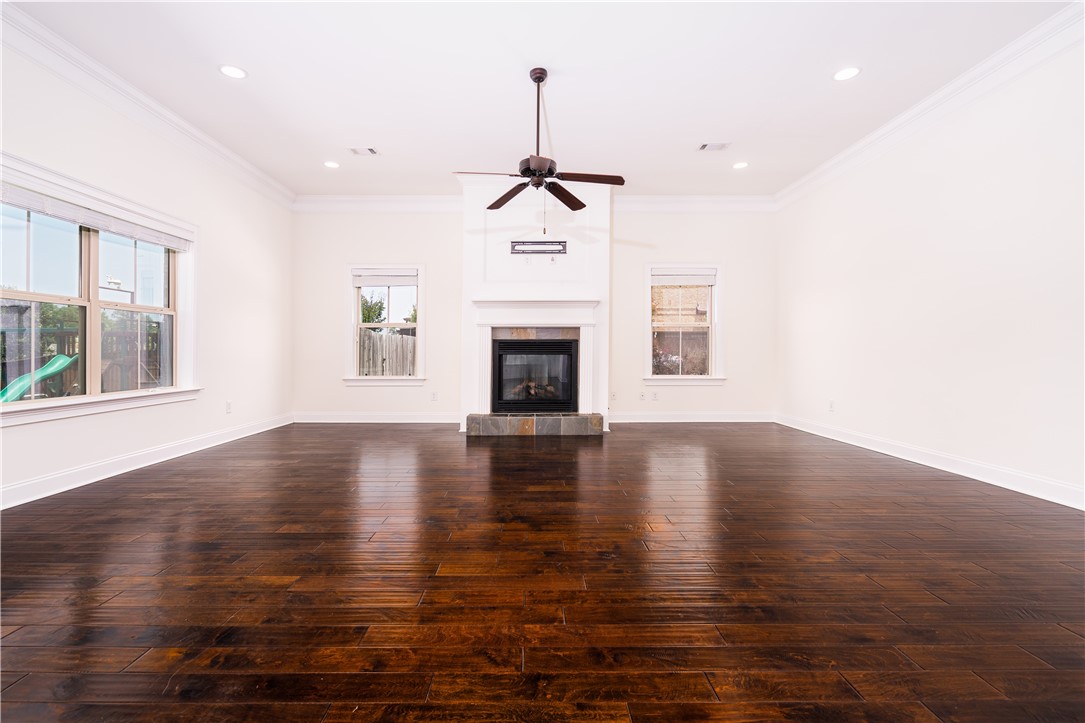 Auburn, Alabama 36832, United States, 4 Bedrooms Bedrooms, ,4 BathroomsBathrooms,Residential,Pending,5809