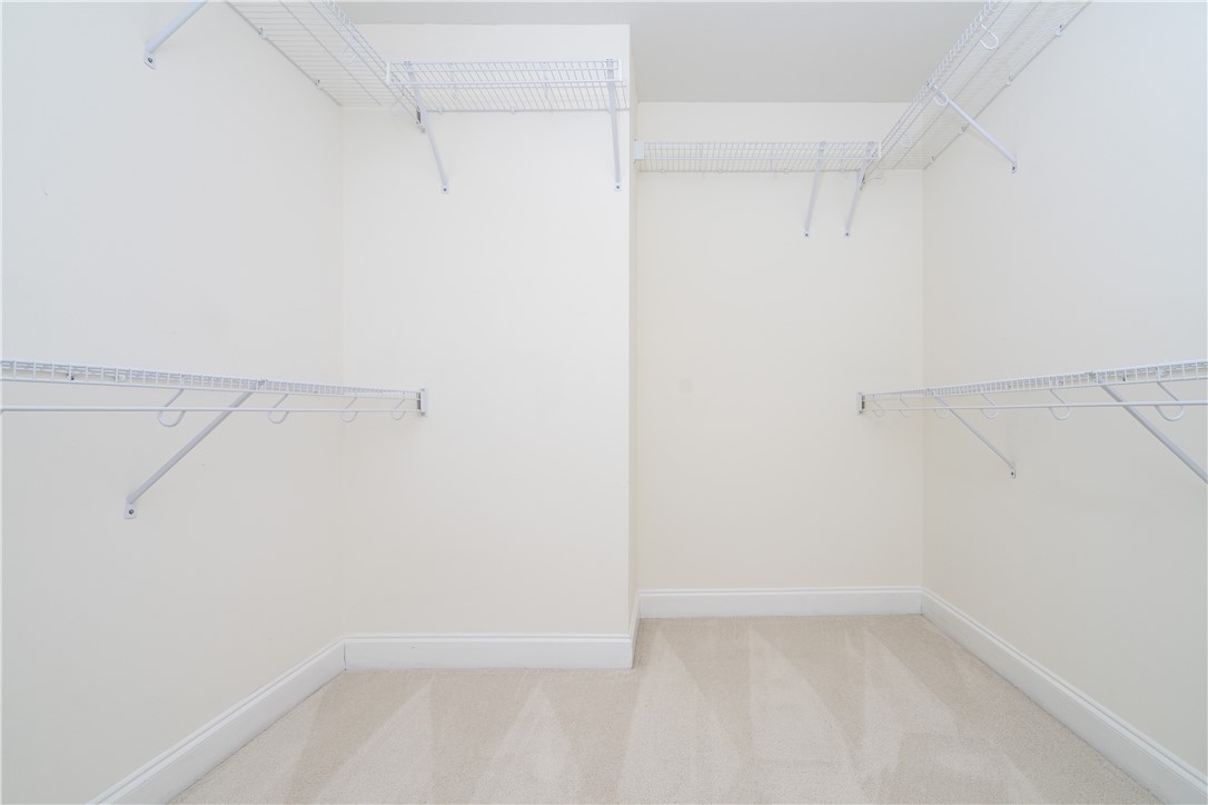 Auburn, Alabama 36832, United States, 4 Bedrooms Bedrooms, ,4 BathroomsBathrooms,Residential,Pending,5809