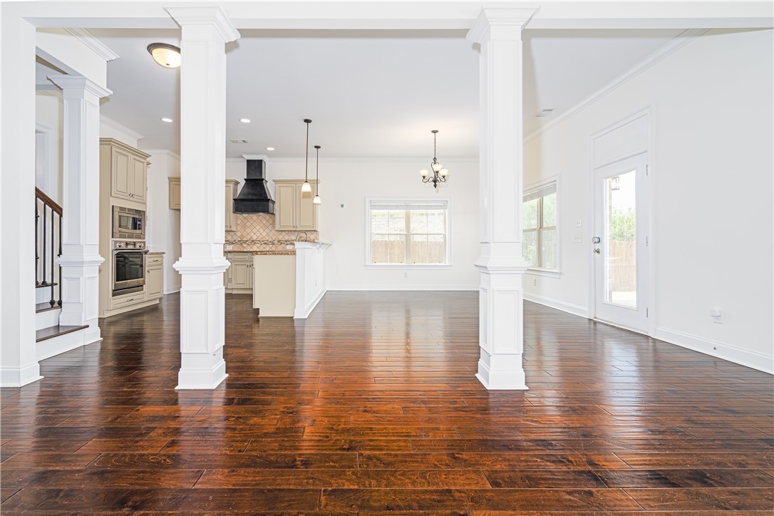 Auburn, Alabama 36832, United States, 4 Bedrooms Bedrooms, ,4 BathroomsBathrooms,Residential,Pending,5809