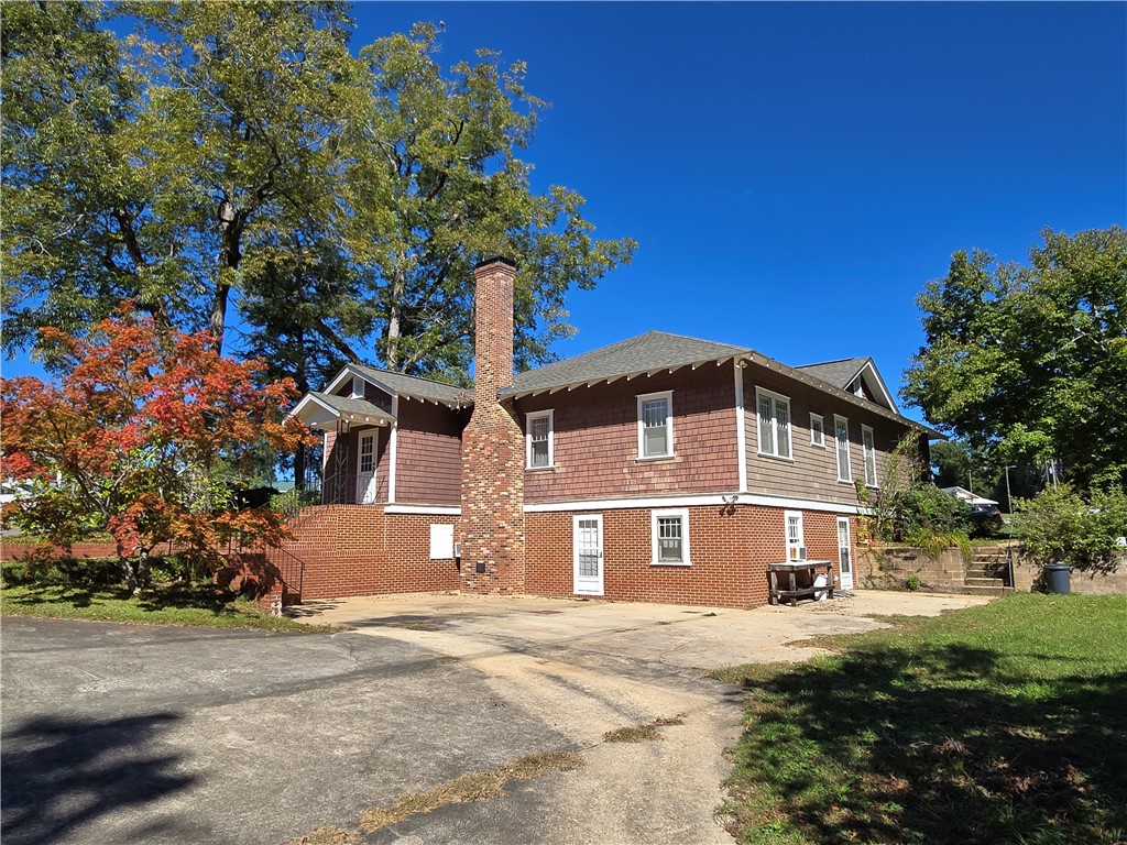 206 WEST POINT