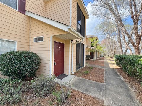 Photo of 447 W LONGLEAF Drive #316, Auburn, AL 36832 (MLS # 179279)