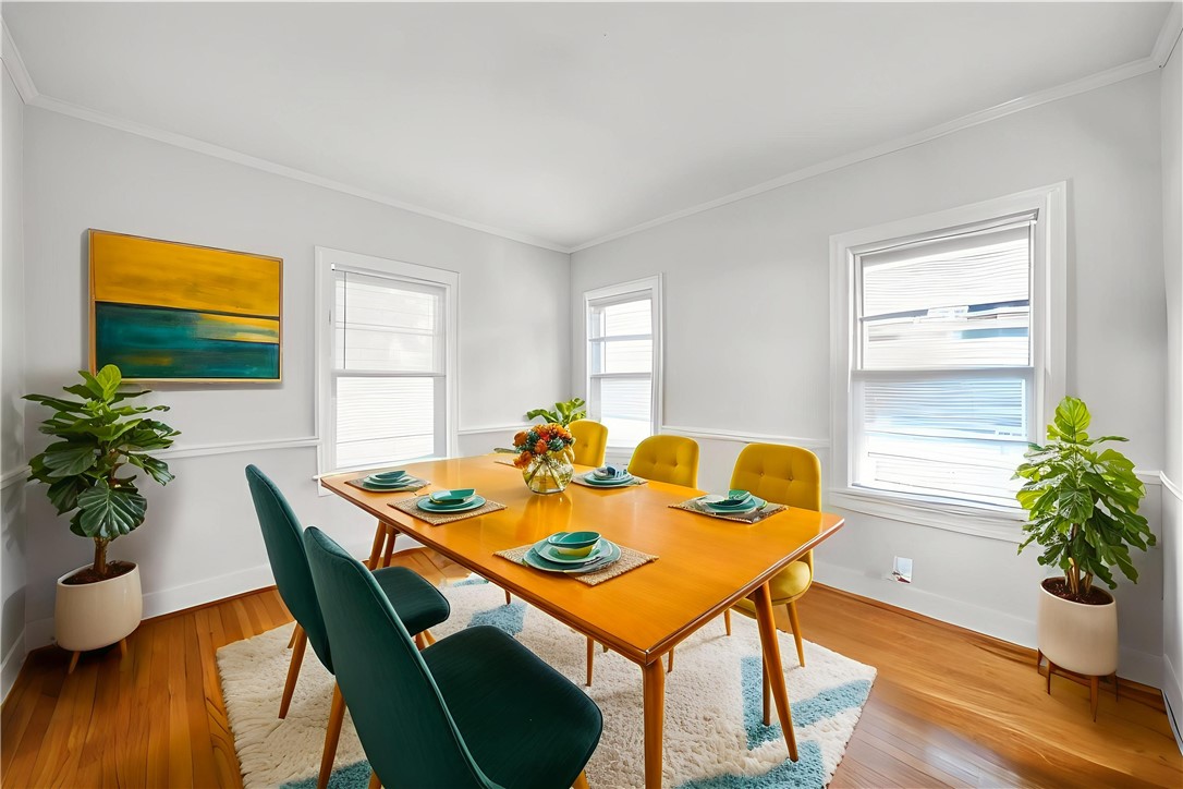 900 LAKESHORE Avenue