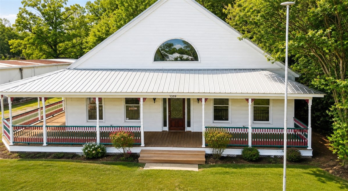 1319 OPELIKA Road