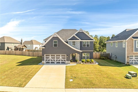 Photo of 815 WYNDHAM VILLAGE Court, Opelika, AL 36804 (MLS # 182726)