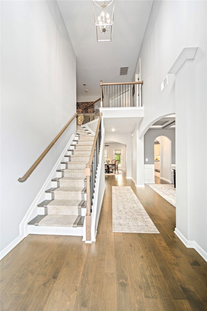815 WYNDHAM VILLAGE Court