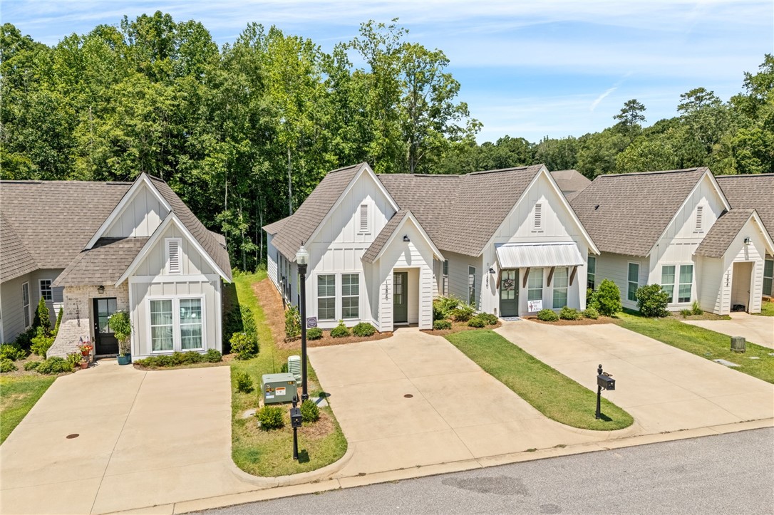 1286 BURROW Circle