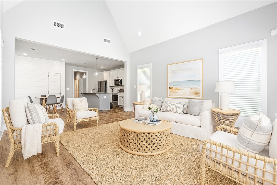 1286 BURROW Circle