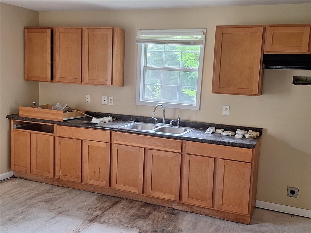 503 S 6TH Street
