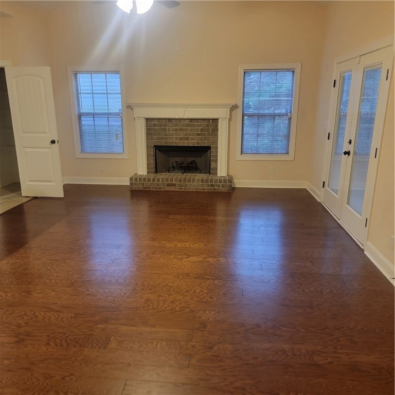 1061 RIVERWOOD Drives