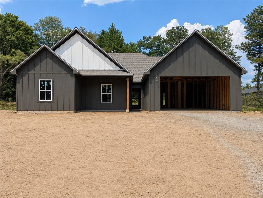 Photo of 270 LEE ROAD 209, Phenix City, AL 36870 (MLS # 182186)