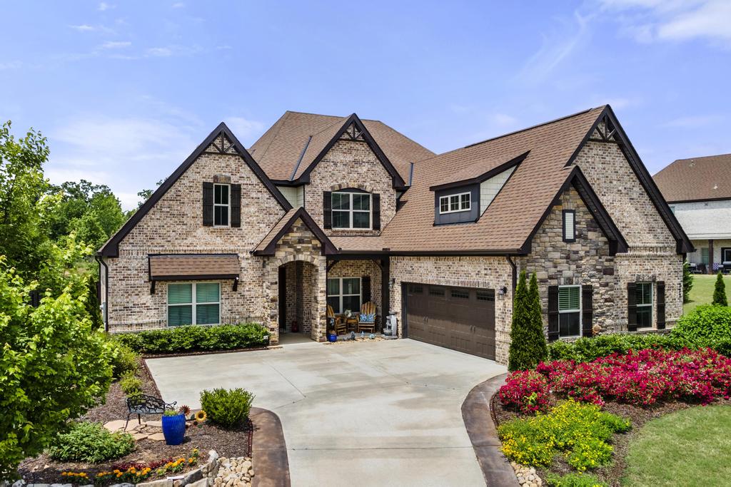 772 MONROE Drive