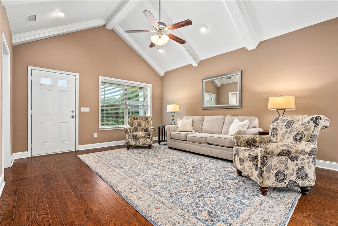 837 BERKSHIRE Court