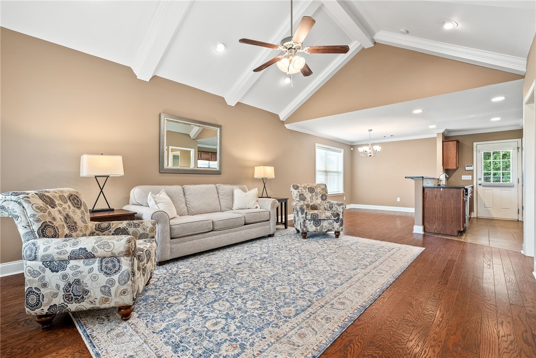 837 BERKSHIRE Court