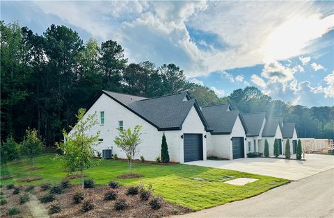 Photo of 1100 ARCADIA Avenue #301, Auburn, AL 36830 (MLS # 173743)