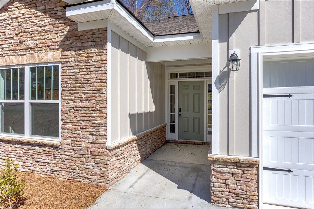 189 MEADOWLARK Drive