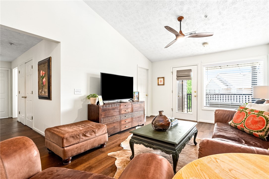 1114 S COLLEGE Street 302