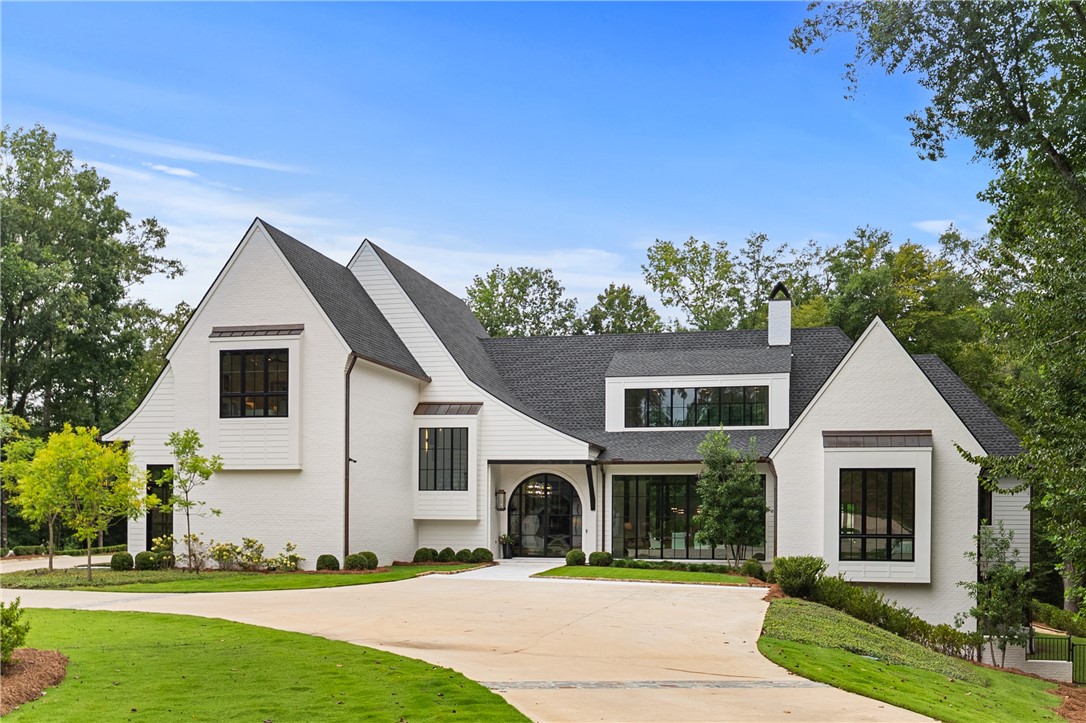 3020 BRIDLE CREEK Circle