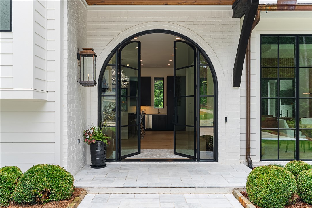 3020 BRIDLE CREEK Circle