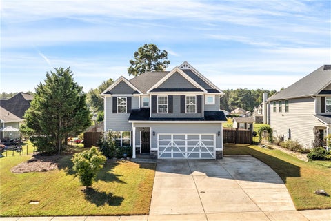 Photo of 2507 ROCKY POINT Drive, Opelika, AL 36801 (MLS # 182742)