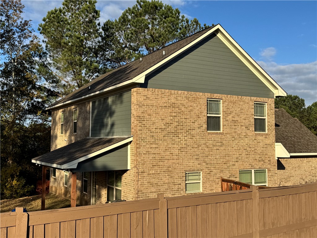 595 LEE ROAD 554