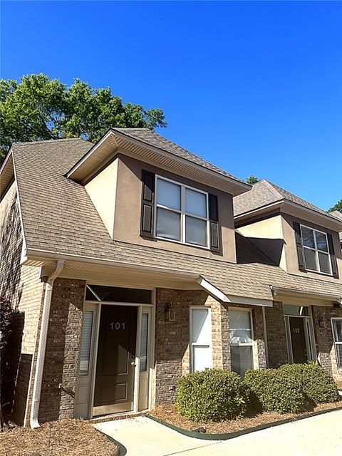 Photo of 115 S DEBARDELEBEN Street #101, Auburn, AL 36830 (MLS # 179847)