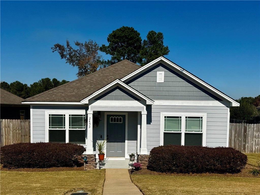 Photo of 2453 CHURCHILL Circle, Auburn, AL 36832 (MLS # 177459)