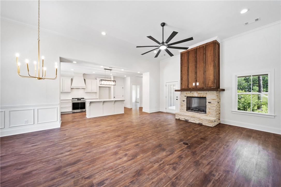 4502 LAKEWOOD PARK Drive
