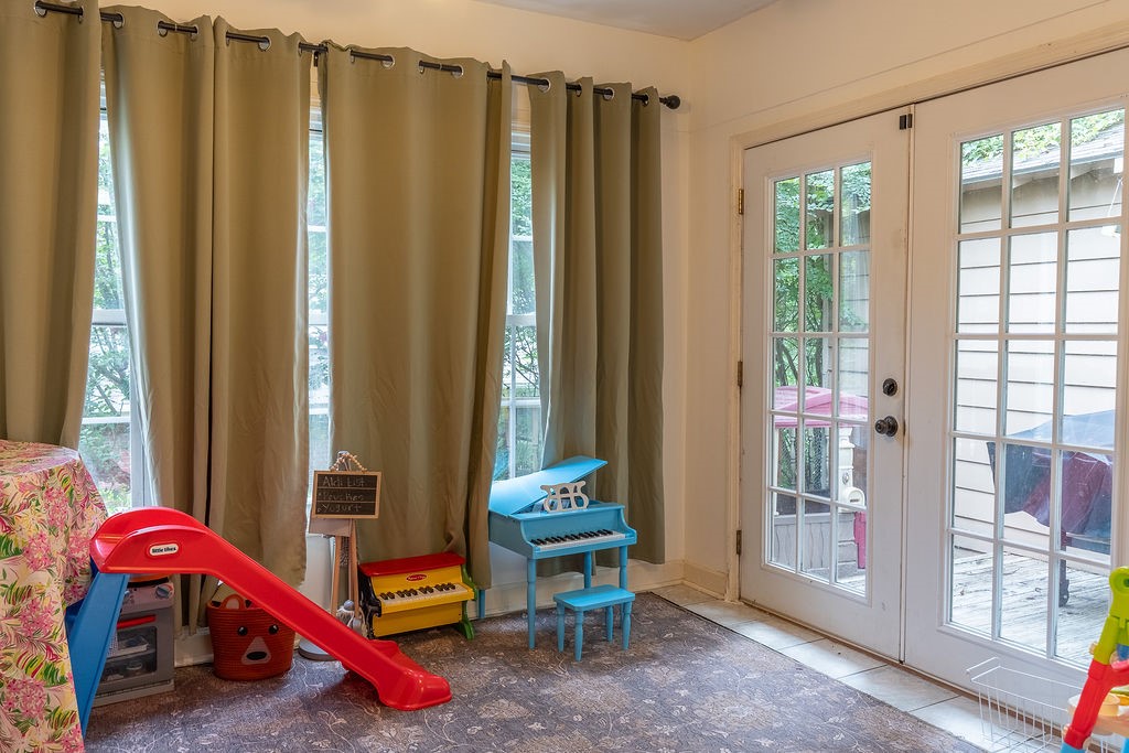 Auburn, Alabama 36830, United States, 3 Bedrooms Bedrooms, ,3 BathroomsBathrooms,Residential,Active,160963