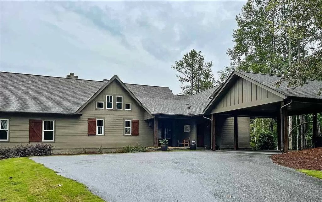 Photo of 594 Amber Drive, Jacksons Gap, AL 36861 (MLS # 177163)