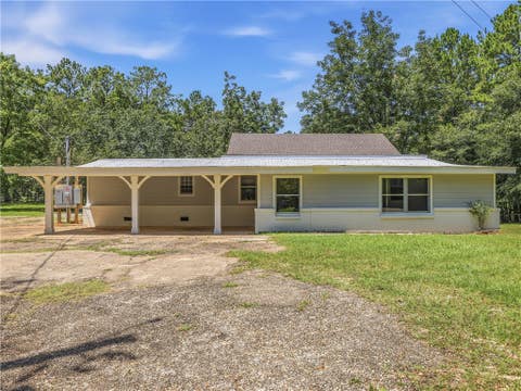Photo of 1515 N ANN Street, Eclectic, AL 36024 (MLS # 181996)