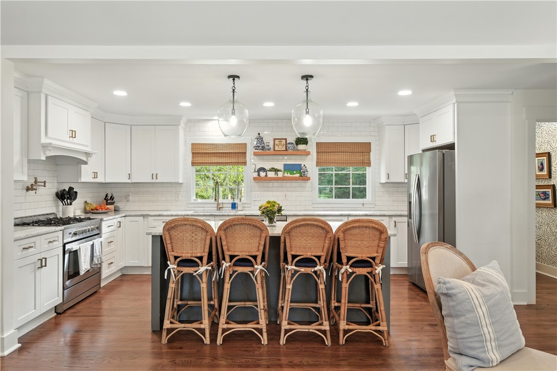 Auburn, Alabama 36832, United States, 4 Bedrooms Bedrooms, ,4 BathroomsBathrooms,Residential,Active,212721