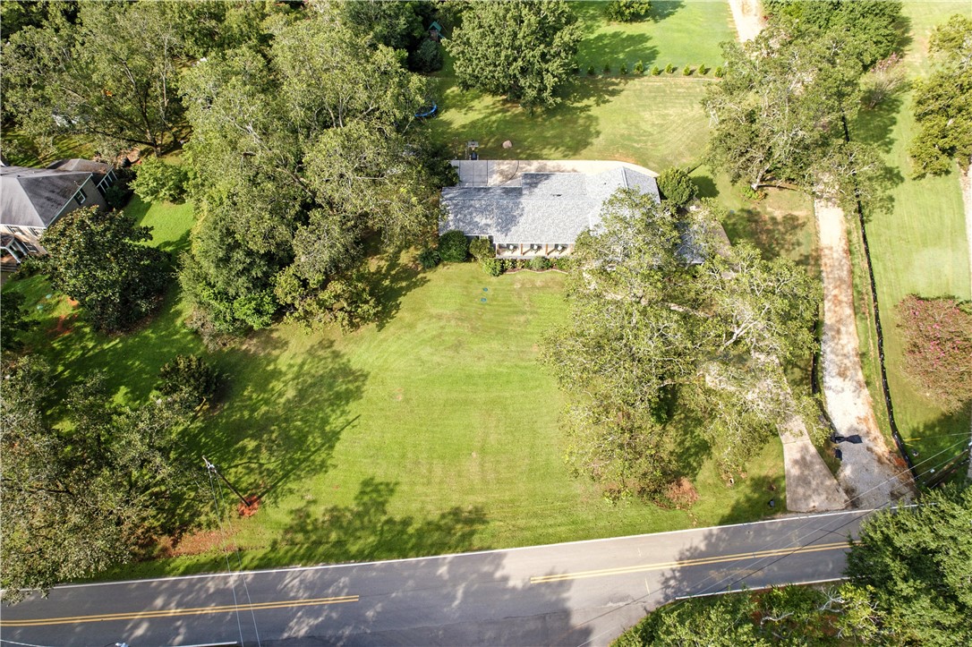 Auburn, Alabama 36832, United States, 4 Bedrooms Bedrooms, ,4 BathroomsBathrooms,Residential,Active,212721