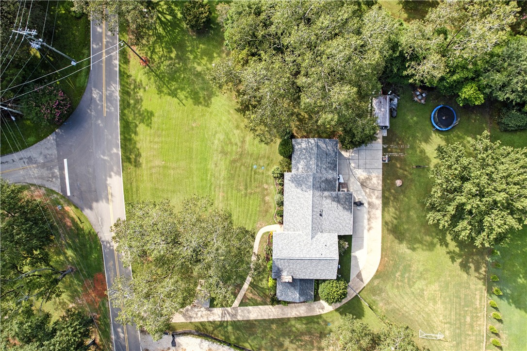 Auburn, Alabama 36832, United States, 4 Bedrooms Bedrooms, ,4 BathroomsBathrooms,Residential,Active,212721