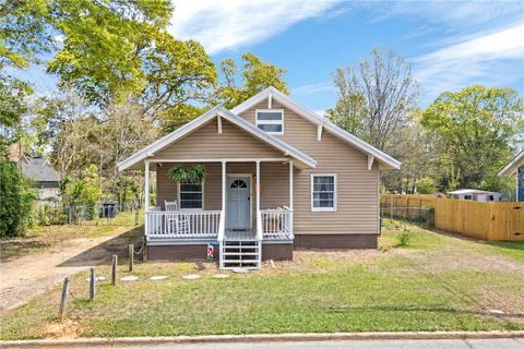Photo of 209 N 24TH Street, Opelika, AL 36801 (MLS # 179666)