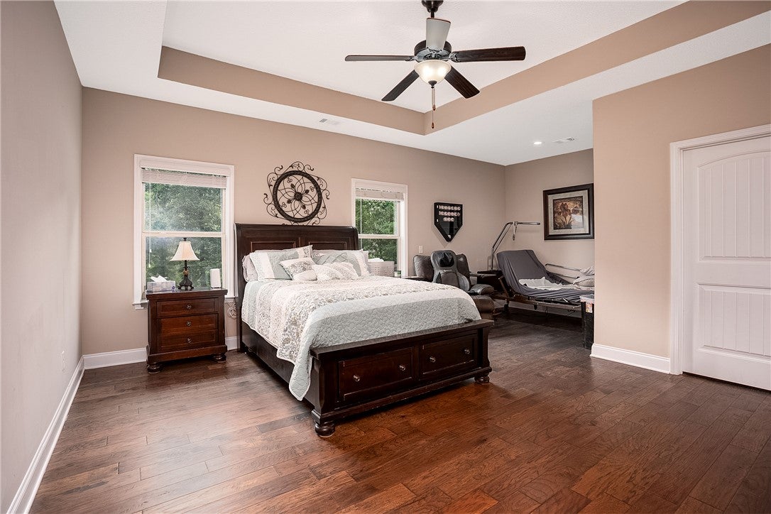 1104 CEDAR CREEK Drive