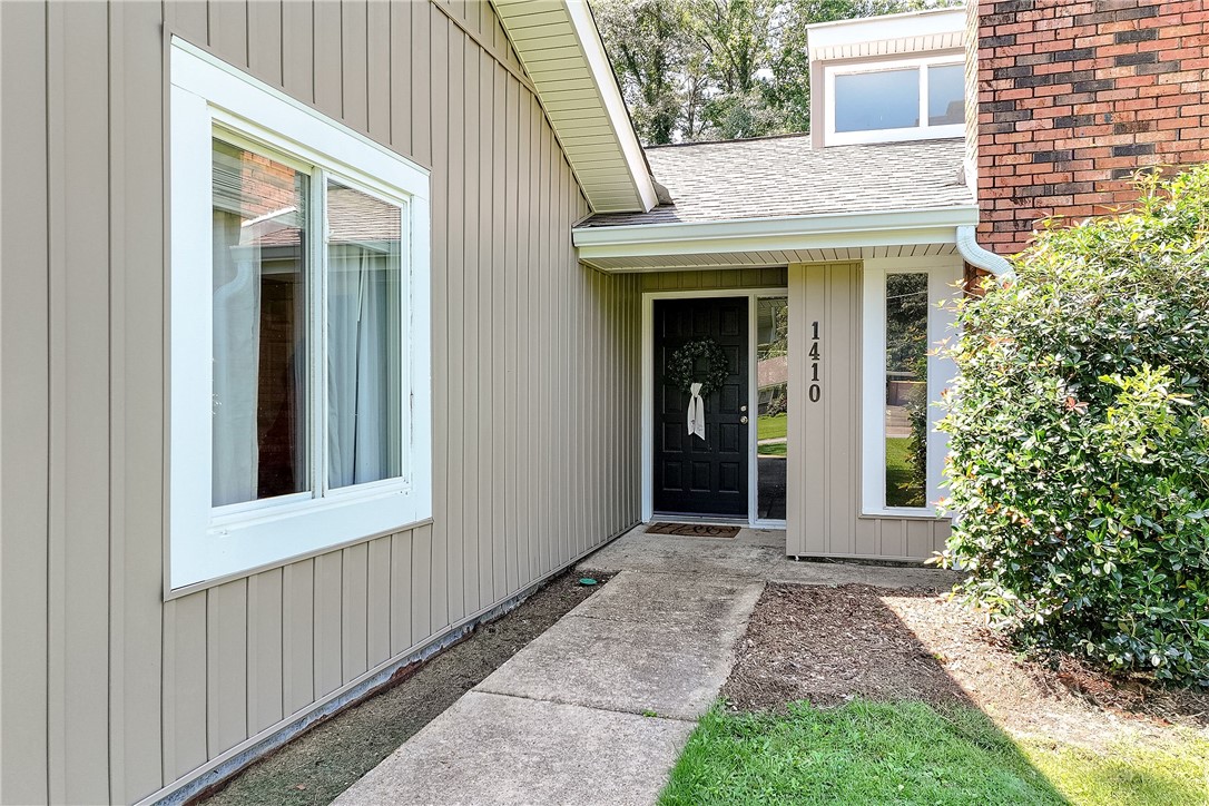 1410 INDIA Road