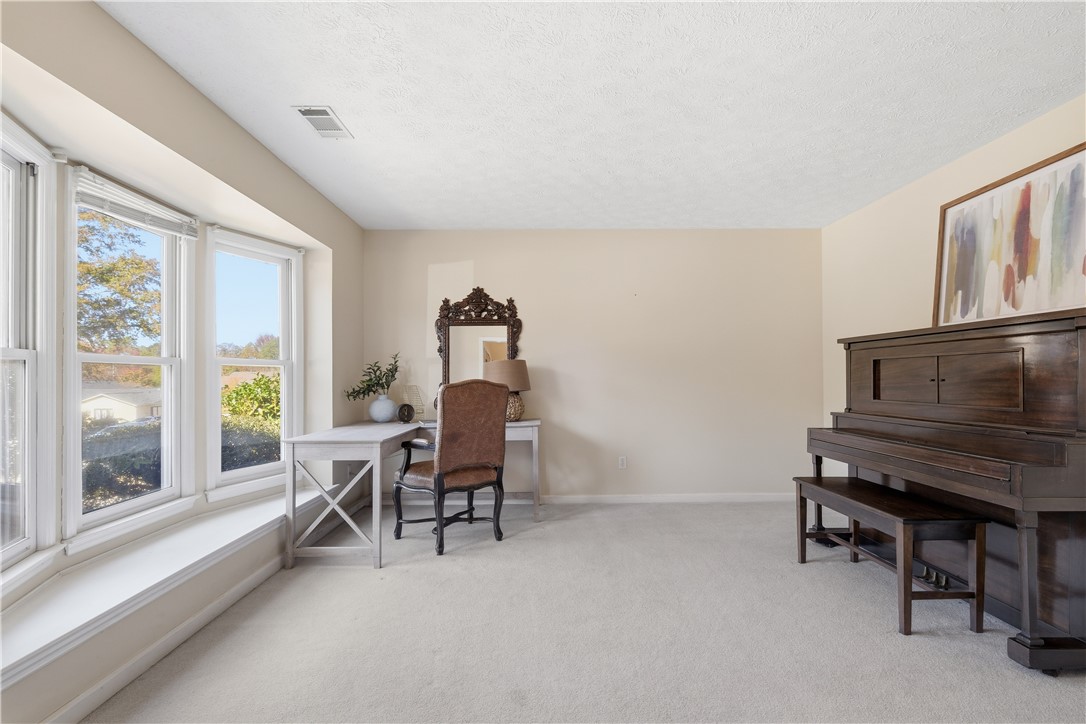 Auburn, Alabama 36830, United States, 4 Bedrooms Bedrooms, ,3 BathroomsBathrooms,Residential,Active,252950