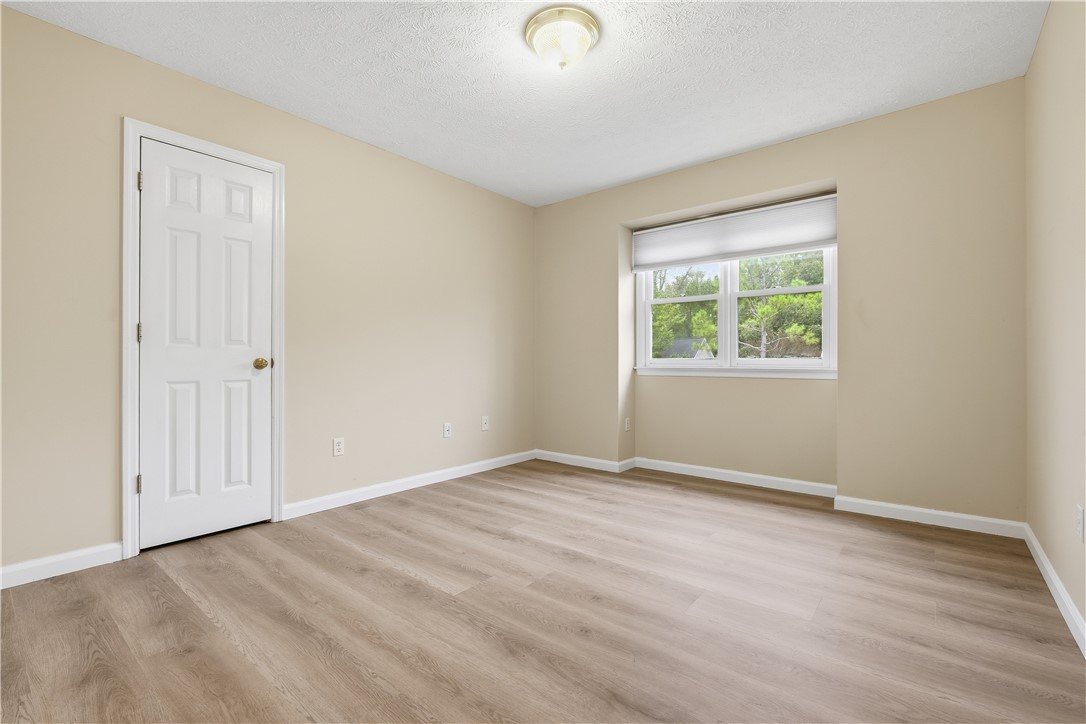 Auburn, Alabama 36830, United States, 4 Bedrooms Bedrooms, ,3 BathroomsBathrooms,Residential,Active,252950